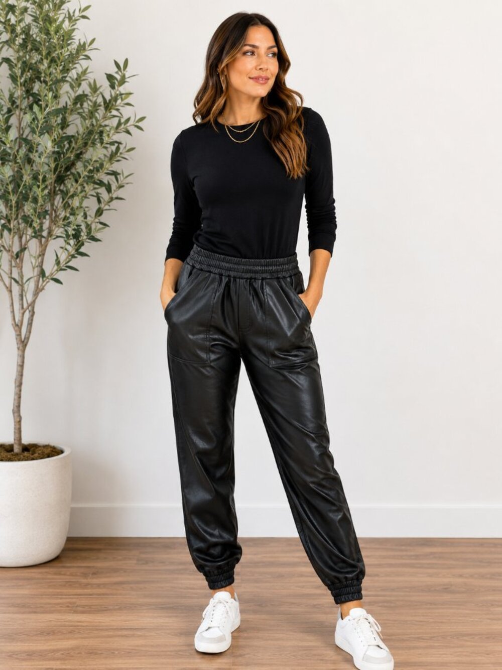 SPANX Faux Leather Jogger Pants Black Medium M 29" Waist Shaping Pull-On